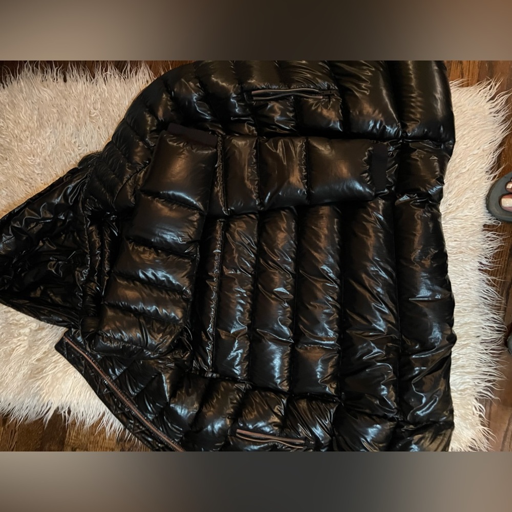 BURBERRY KIDS JACKET (USED) NOT NEGOTIATING PRICE !!!!!